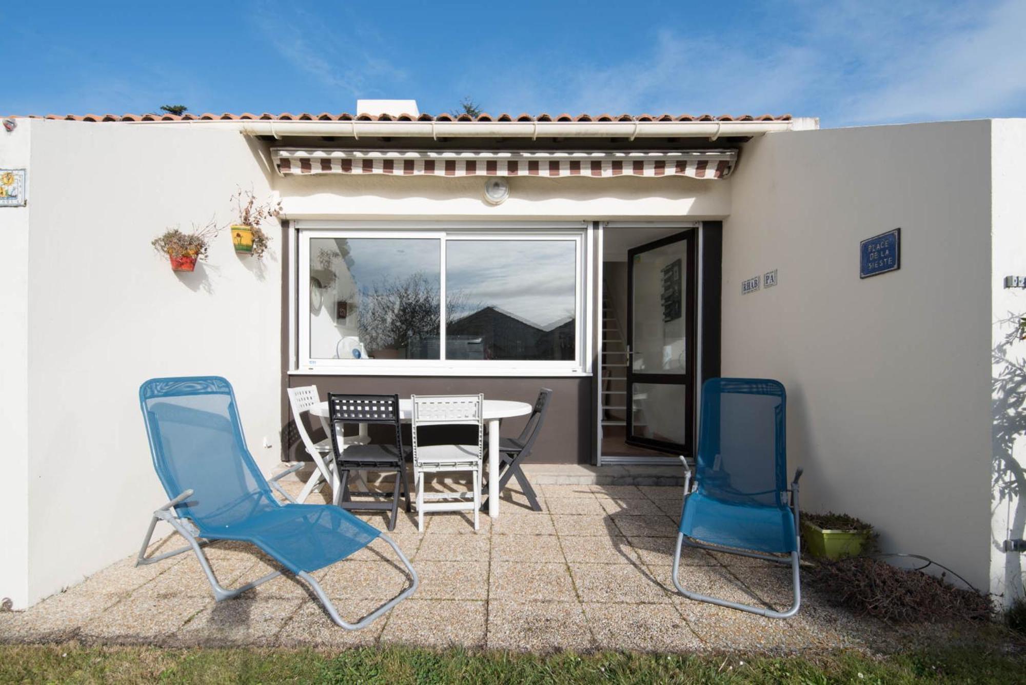 Maison Dans Residence Calme + Piscine A Pornic Extérieur photo